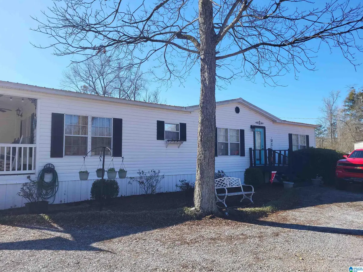 424 E AIR DEPOT ROAD, Glencoe, AL 35905 - #1