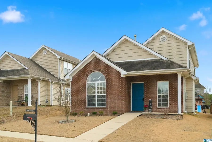 286 VILLAGE DRIVE, Calera, AL 35040 - #2