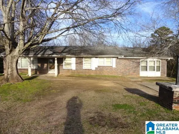 905 LYNNDALE LANE, Birmingham, AL 35214