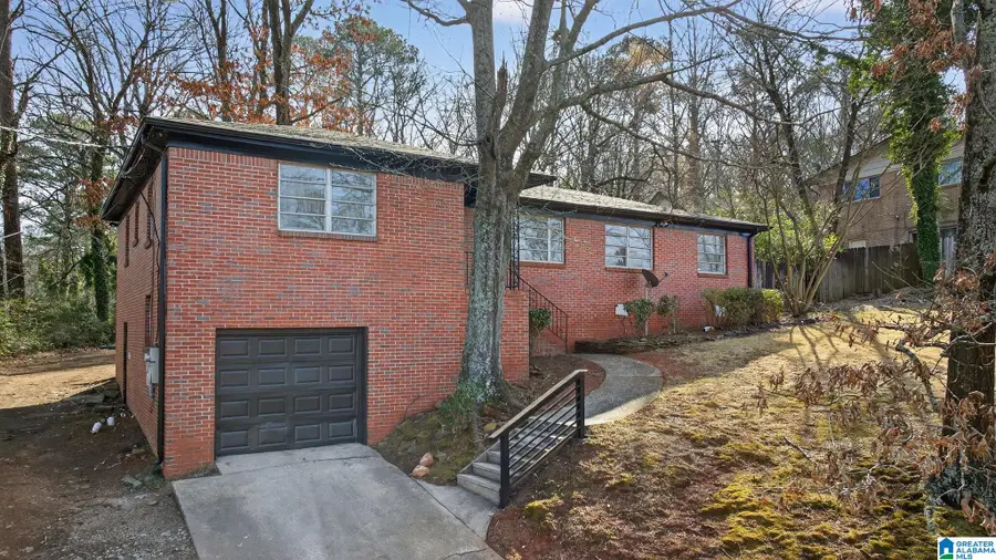 8961 GLENDALE DRIVE, Birmingham, AL 35206 - #2