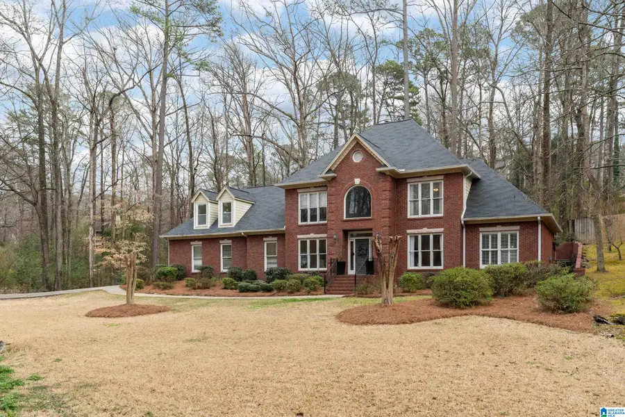 823 W RIVERCHASE PARKWAY, Hoover, AL 35244 - #3