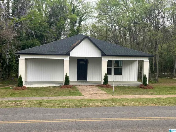 820 SOUTH STREET E, Talladega, AL 35160