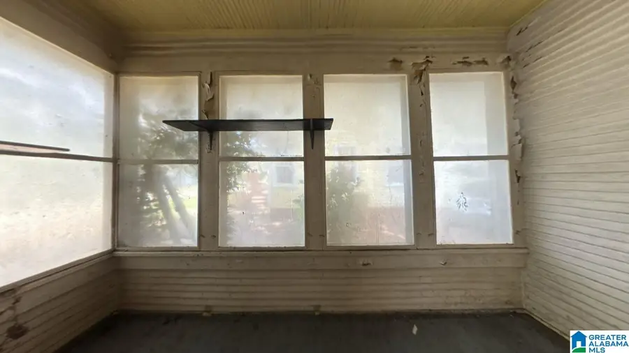 417 YOUNG STREET, Selma, AL 36701 - #2