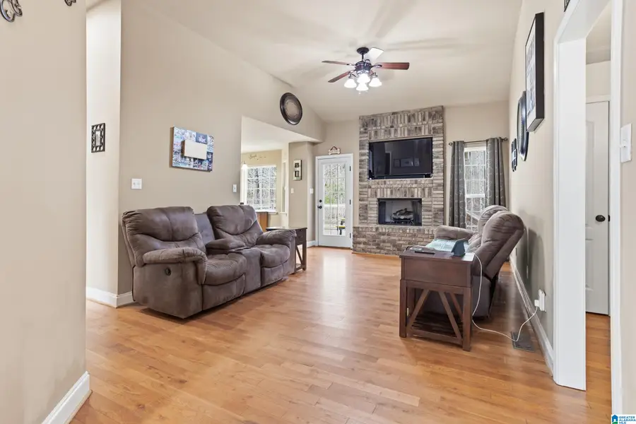 231 MAGNOLIA CIRCLE, Warrior, AL 35180 - #3