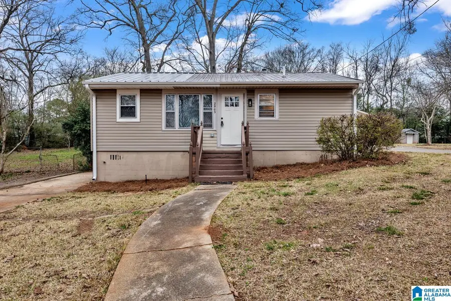 2905 CIRCLE DRIVE, Hueytown, AL 35023 - #2