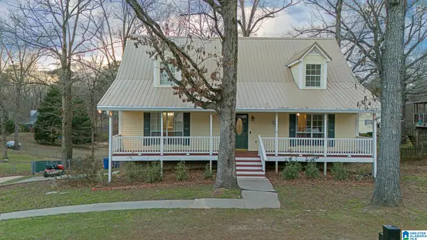 2208 DEER RUN LANE, Hueytown, AL 35023