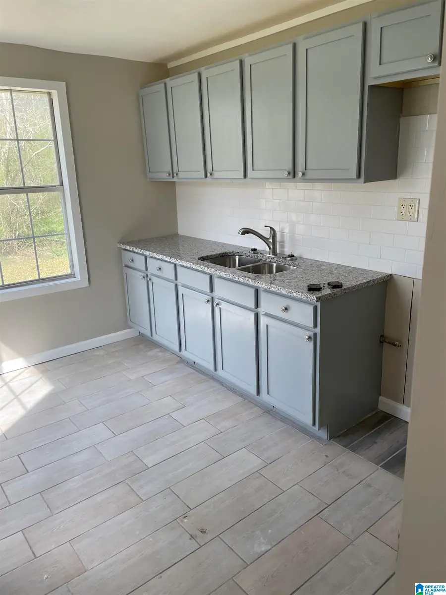 105 7TH AVENUE, Childersburg, AL 35044 - #2