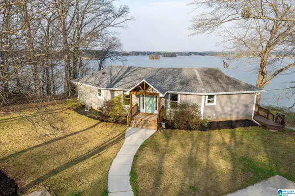 900 SUNSET ROAD, Pell city, AL 35128