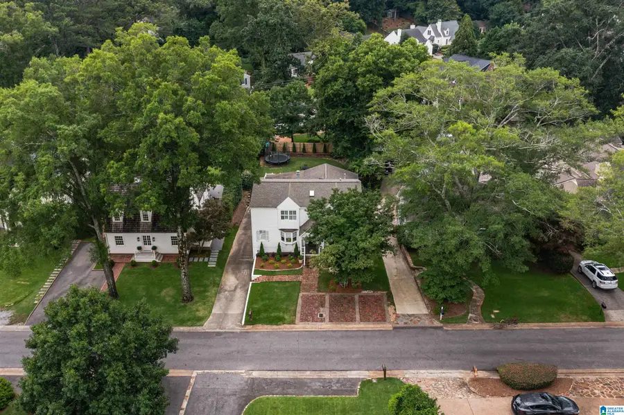 23 WINTHROP AVENUE, Mountain Brook, AL 35213 - #2