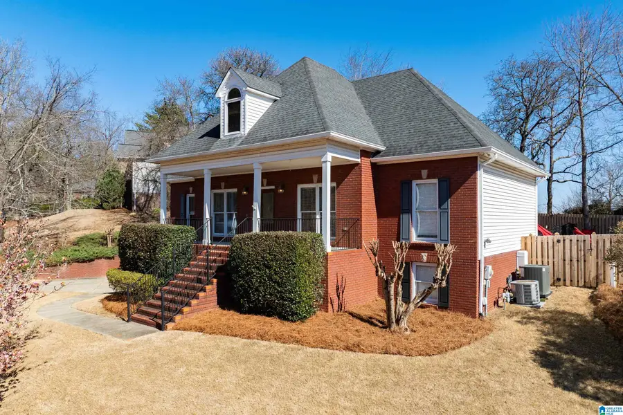 114 CHESTNUT FOREST CIRCLE, Helena, AL 35080 - #2