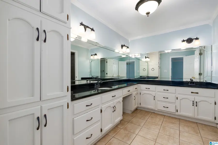 2557 ELIZABETH DRIVE, Pelham, AL 35124 - #3