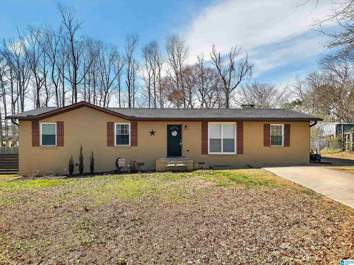 402 TIMOTHY DRIVE, Columbiana, AL 35051 - #1