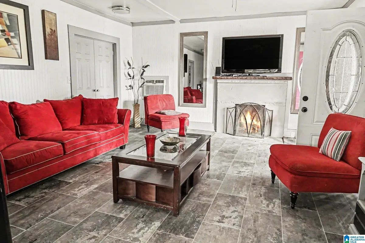 21 CIRCLE DRIVE, Anniston, AL 36201 - #1