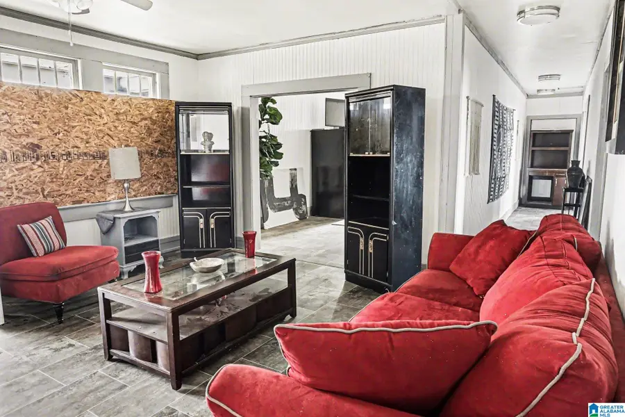 21 CIRCLE DRIVE, Anniston, AL 36201 - #3