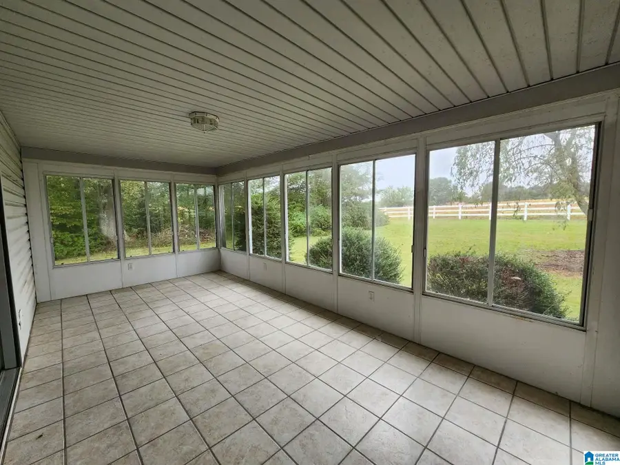 131 COUNTY ROAD 1228, Vinemont, AL 35179 - #3