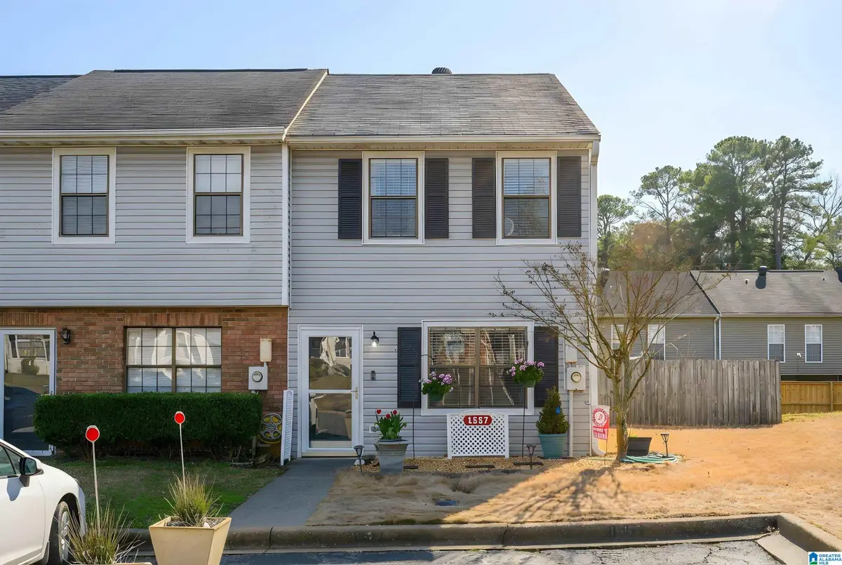 1557 APPLEGATE LANE, Alabaster, AL 35007 - #1