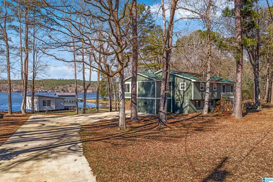 845 LAKE DRIVE, Sylacauga, AL 35151 - #2