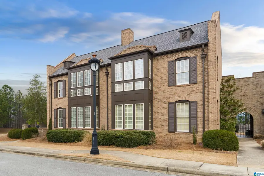 3724 VILLAGE CENTER WAY, Hoover, AL 35226 - #3