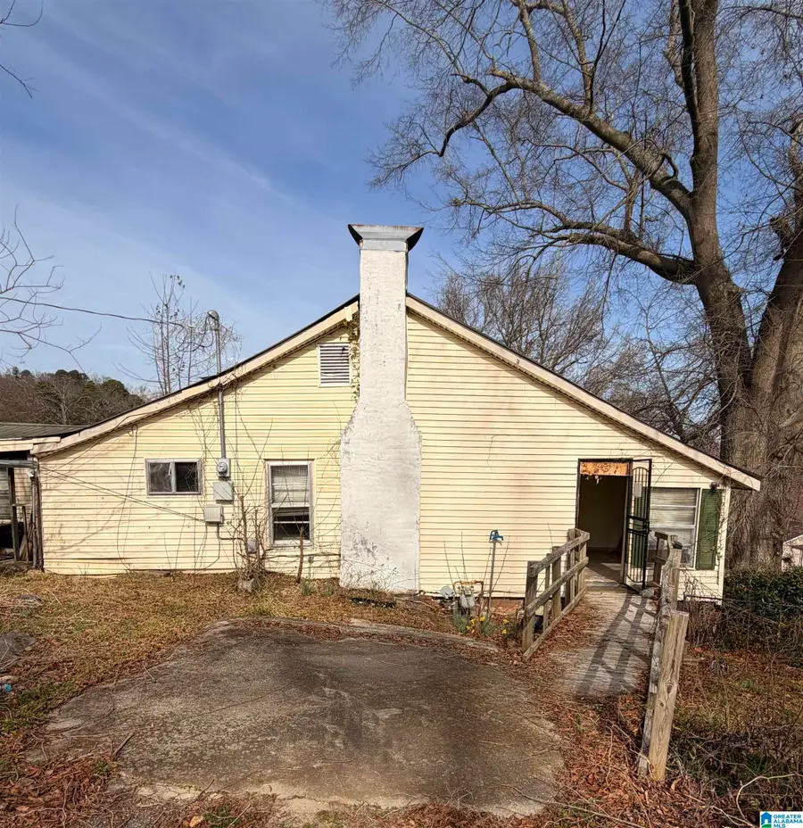 1432 CARLISLE AVENUE, Guntersville, AL 35976 - #3