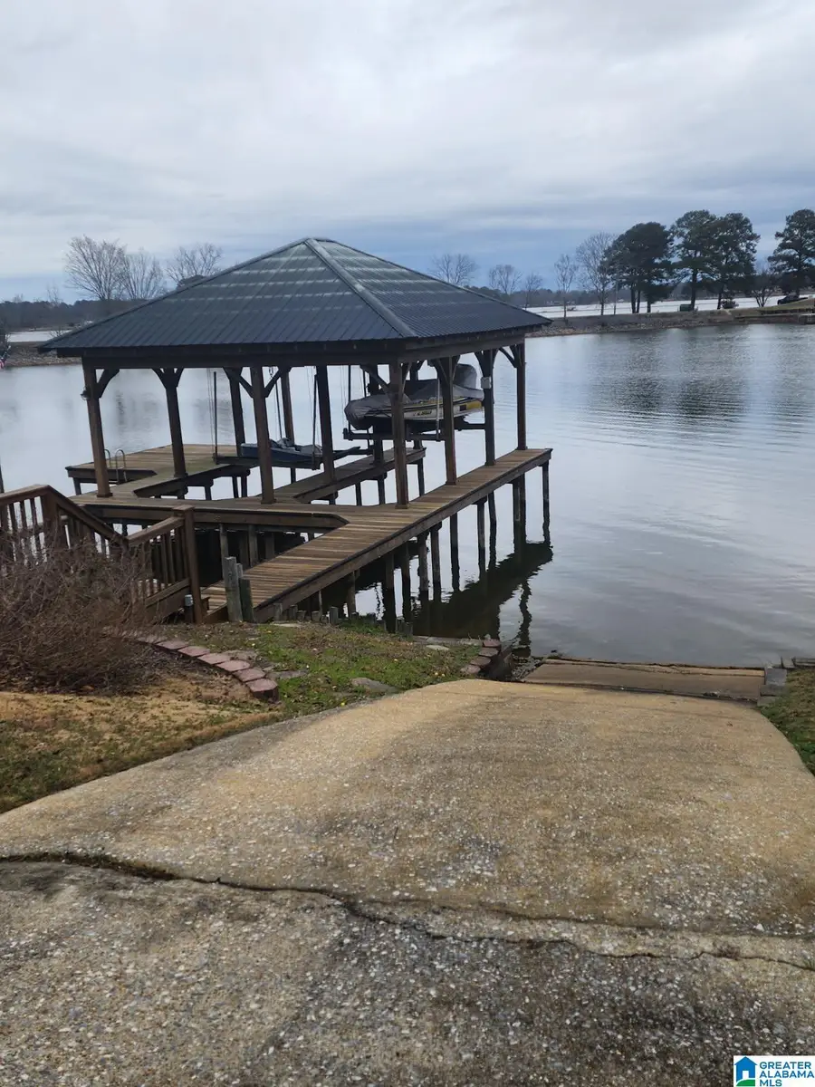 648 COVES POINT DRIVE, Riverside, AL 35135 - #2