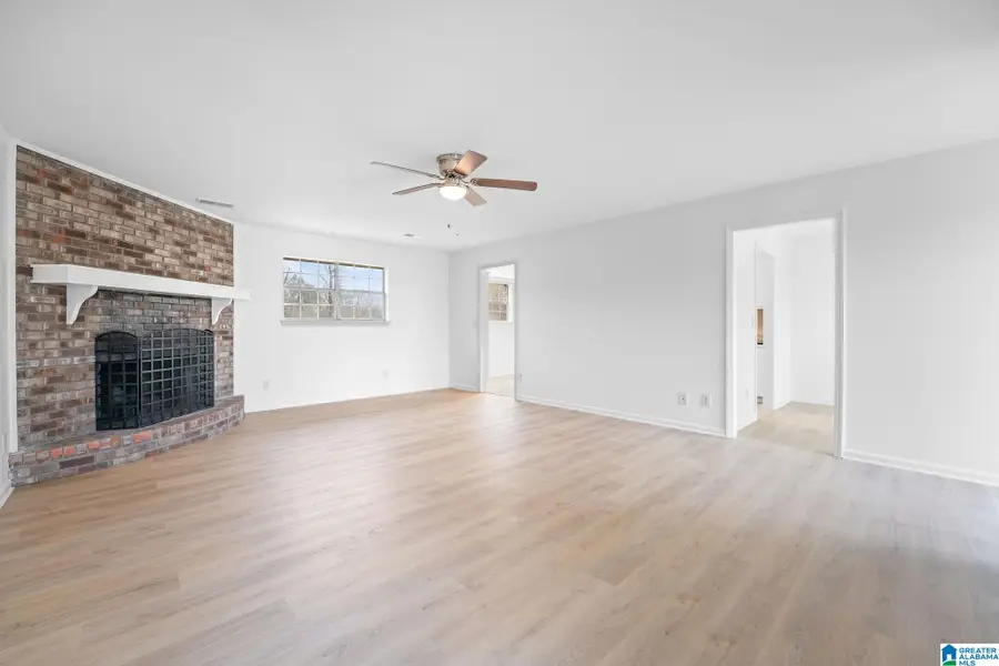 222 29TH AVENUE E, Tuscaloosa, AL 35404 - #2