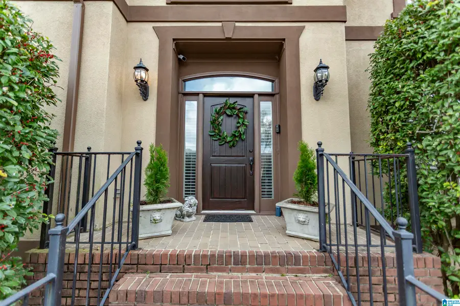 1681 CROSSGATE DRIVE, Vestavia Hills, AL 35216 - #2