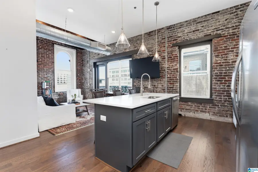 2015 1ST AVENUE, Birmingham, AL 35203 - #3