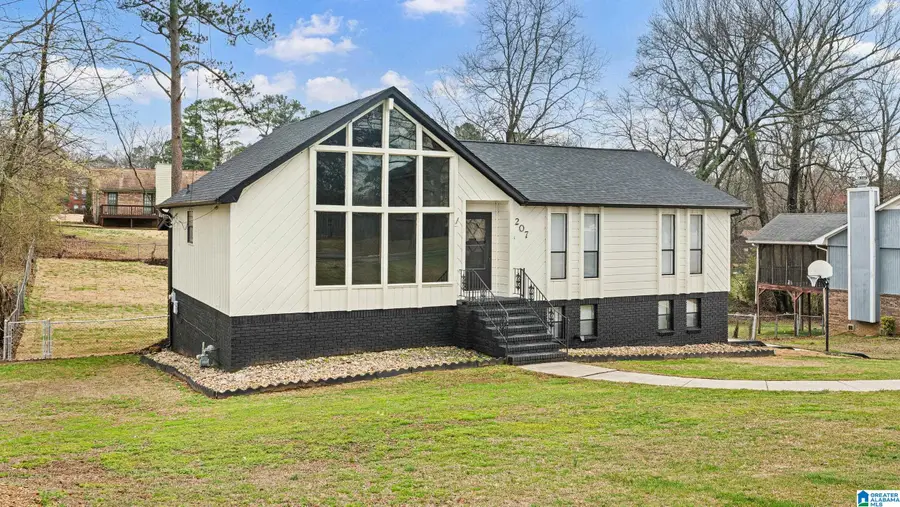 207 11TH PLACE, Pleasant Grove, AL 35127 - #2