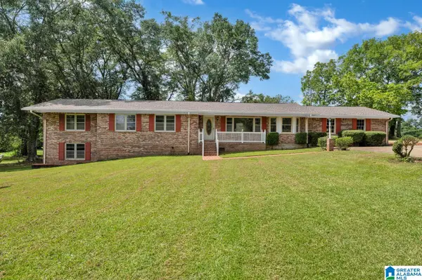 301 W RIDGEWOOD ROAD, Jasper, AL 35504
