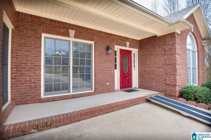 5630 CAHABA GLEN CIRCLE, Irondale, AL 35210 - #3