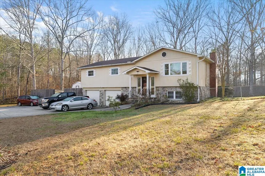 60 SHERRY LANE, Gadsden, AL 35901 - #3