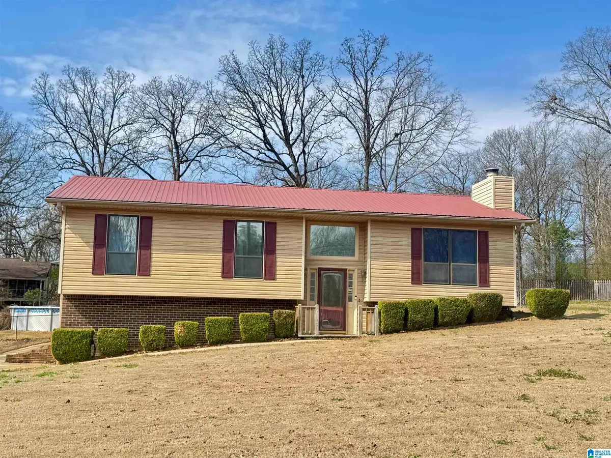 322 SOUTHERN HILLS DRIVE, Calera, AL 35040 - #1