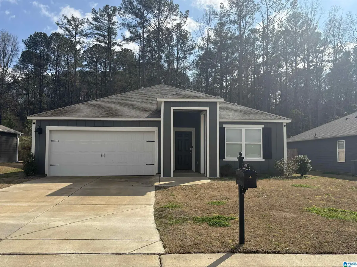 6713 NEWBRIDGE COVE, Bessemer, AL 35022 - #1