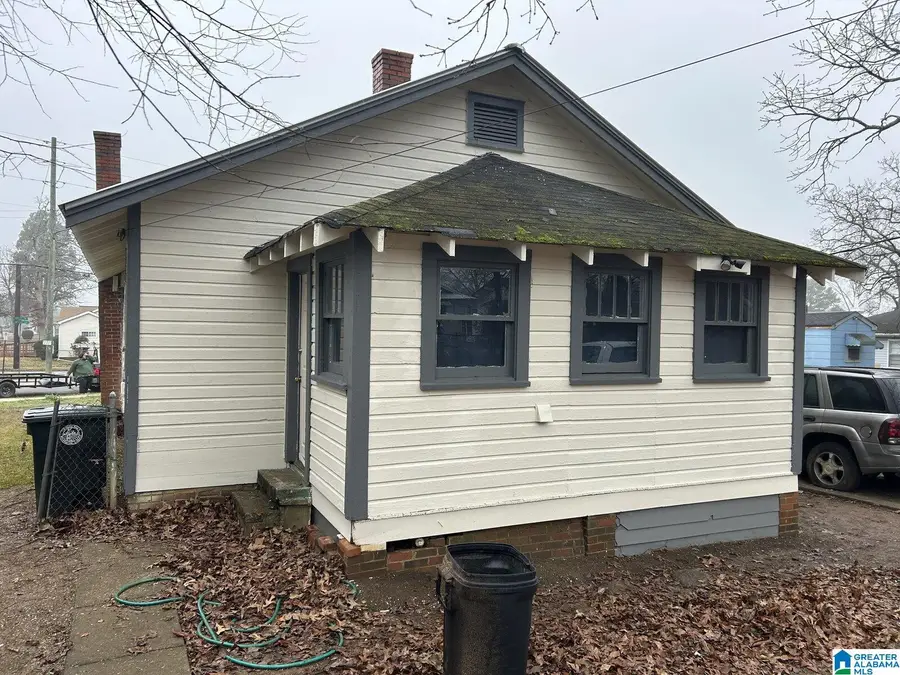 425 17TH STREET SW, Birmingham, AL 35211 - #3