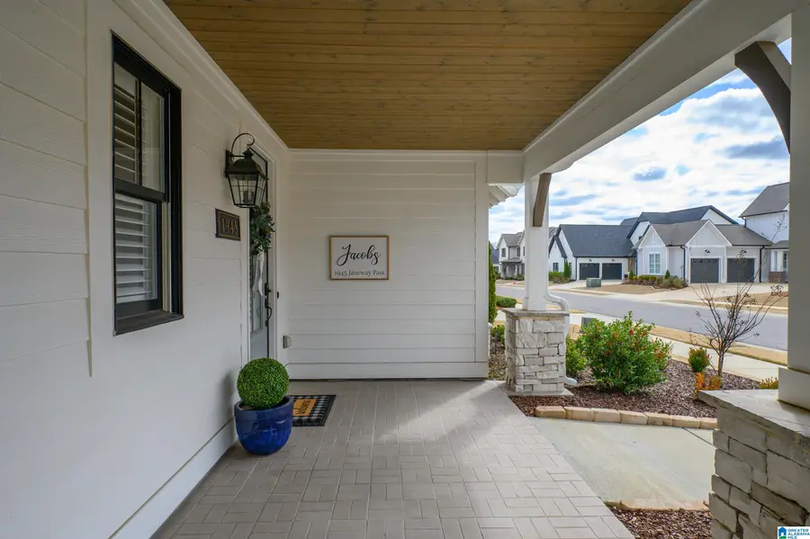 1945 JANEWAY PASS, Hoover, AL 35244 - #3