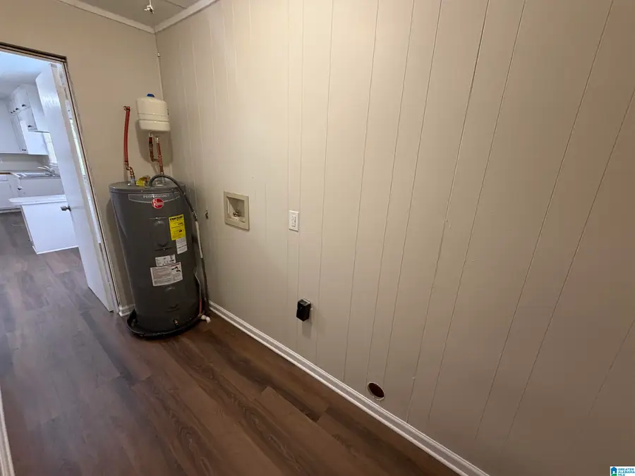 1129 DOGWOOD LANE, Birmingham, AL 35215 - #2