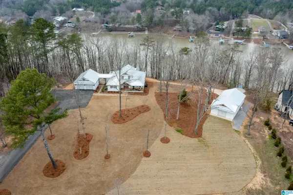 102 COUNTY ROAD 249, Cullman, AL 35057