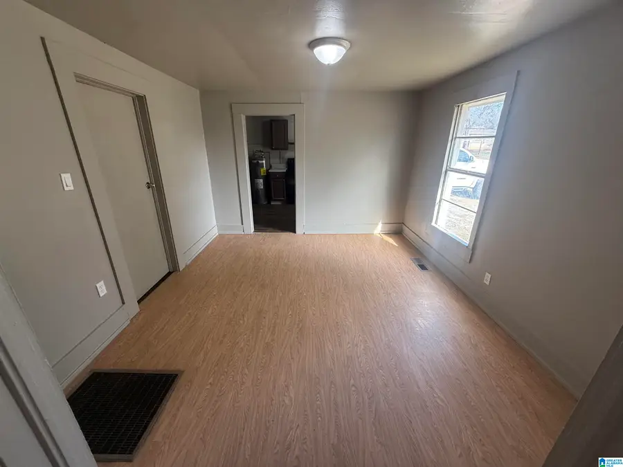 2100 DAWSON AVENUE SW, Birmingham, AL 35211 - #3