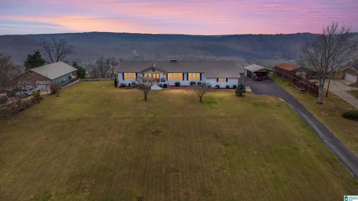 535 GRANDVIEW TRAIL, Warrior, AL 35180 - #1