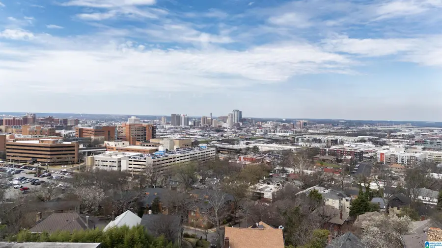 2990 RHODES CIRCLE S, Birmingham, AL 35205 - #2