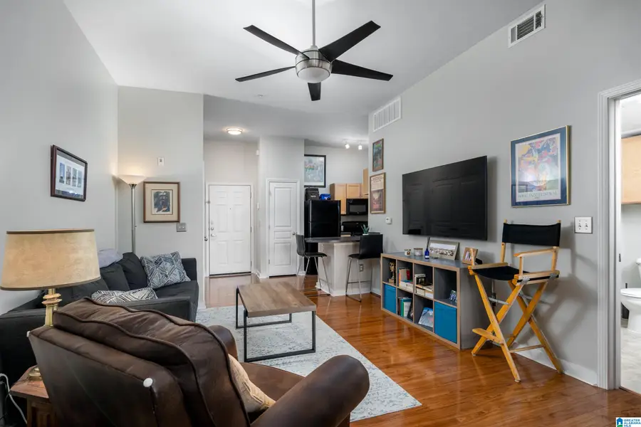 401 20TH STREET S, Birmingham, AL 35233 - #2