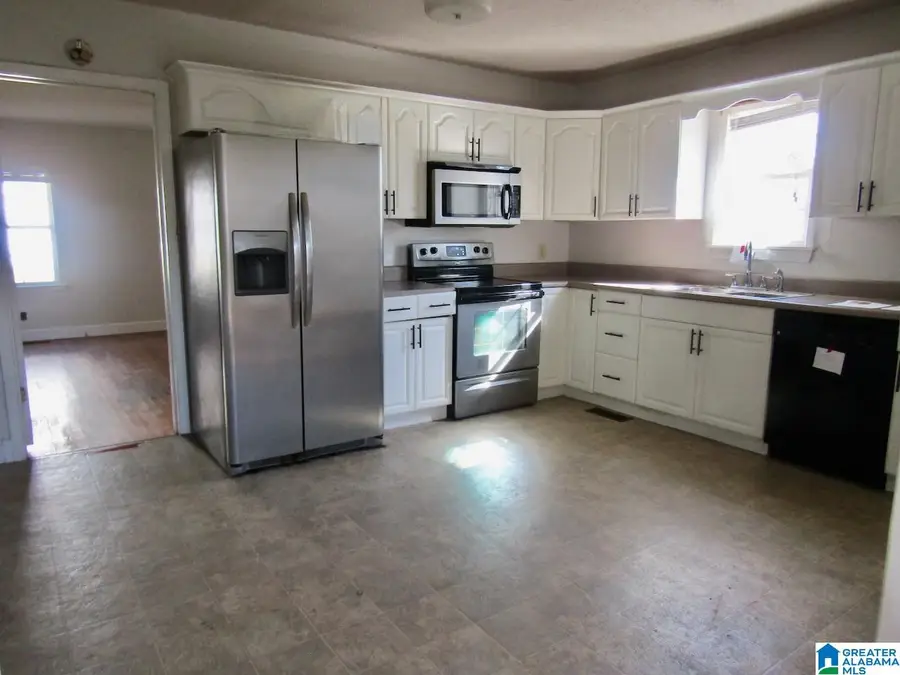 296 POPLAR STREET, West Blocton, AL 35184 - #2