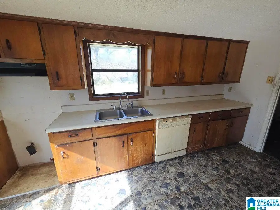 1905 ASHLAND HIGHWAY, Talladega, AL 35160 - #3