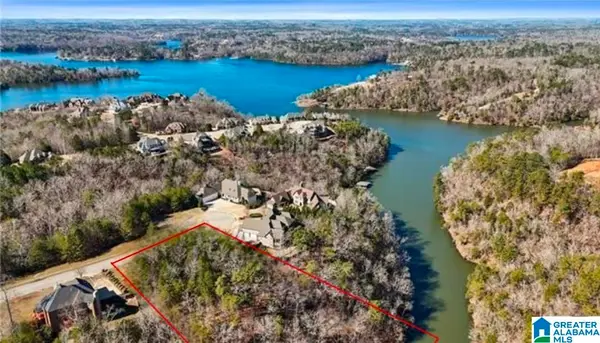 1755 LAKE HAVEN CIRCLE, Tuscaloosa, AL 35401