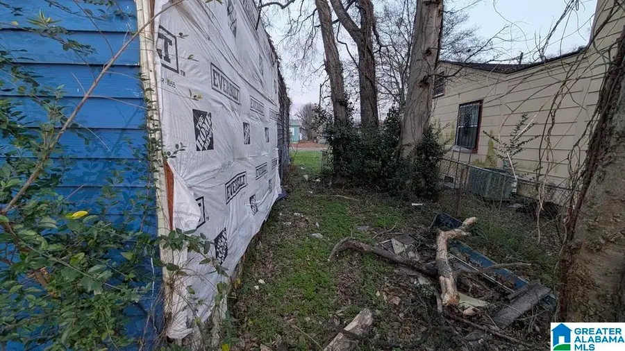 1204 43RD STREET N, Birmingham, AL 35212 - #3