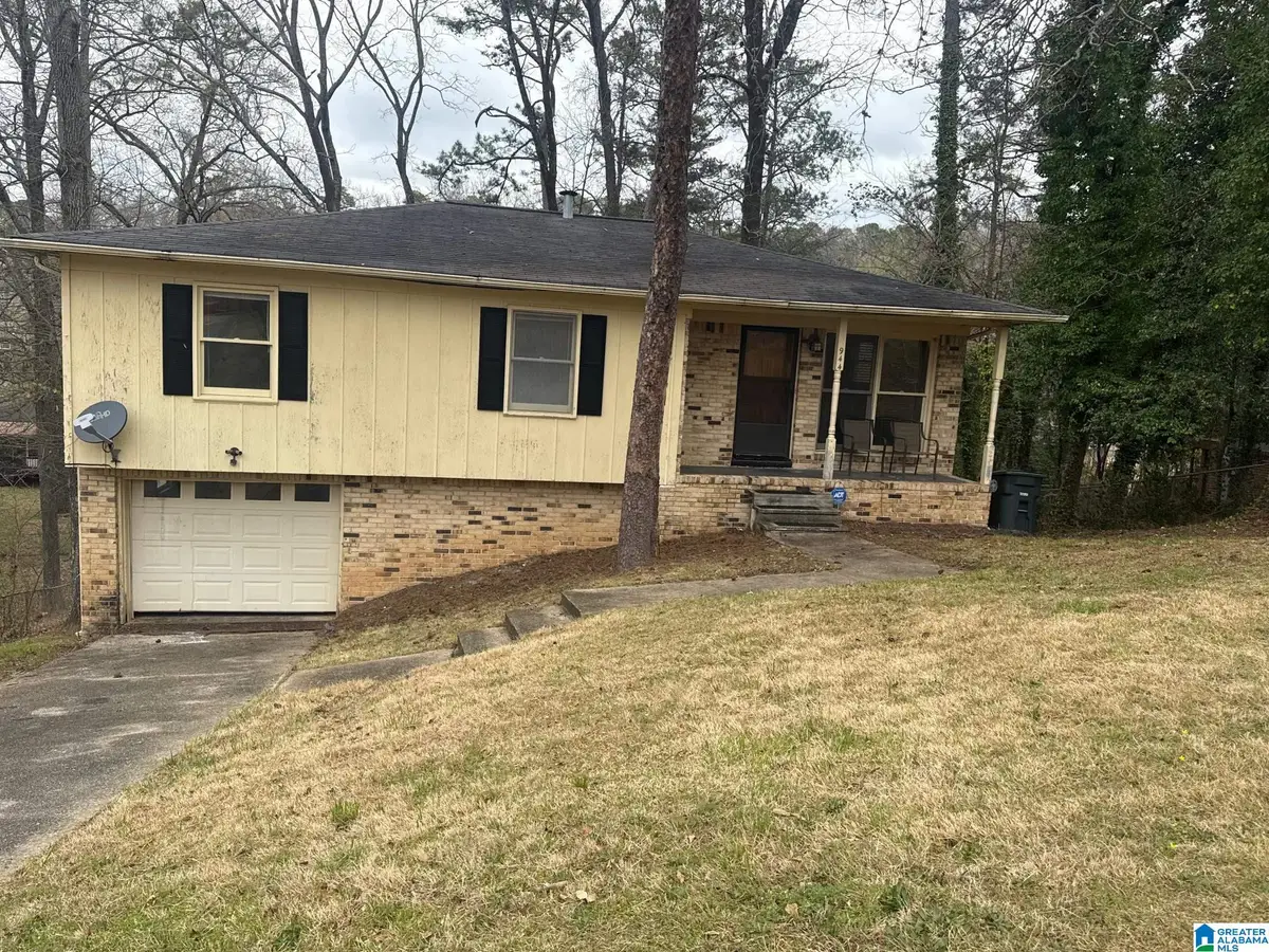 944 RIDGEWOOD CIRCLE, Birmingham, AL 35235 - #1
