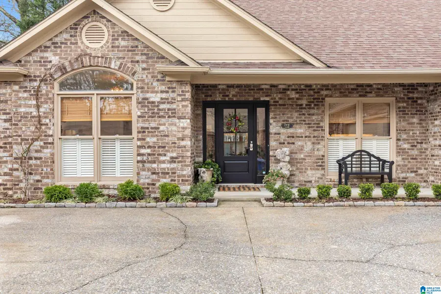 438 NORTH LAKE ROAD, Birmingham, AL 35242 - #2