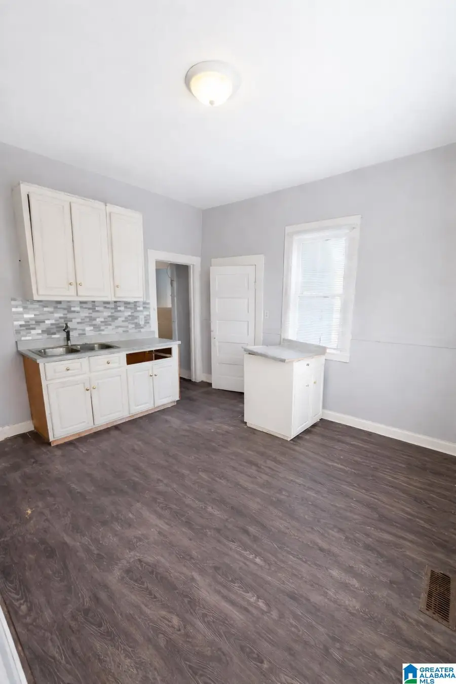 1325 18TH STREET N, Birmingham, AL 35234 - #2