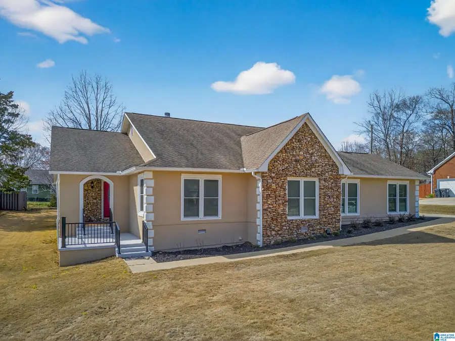 4656 AMBERWOOD DRIVE, Anniston, AL 36207 - #2