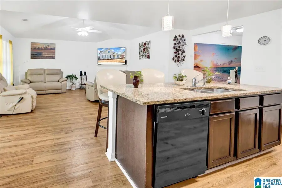 4678 BROOKSHIRE LANE, Bessemer, AL 35022 - #3